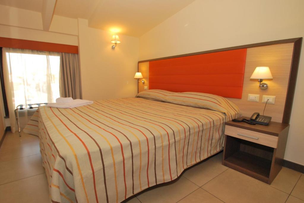 Hotel Milazzo Exterior foto